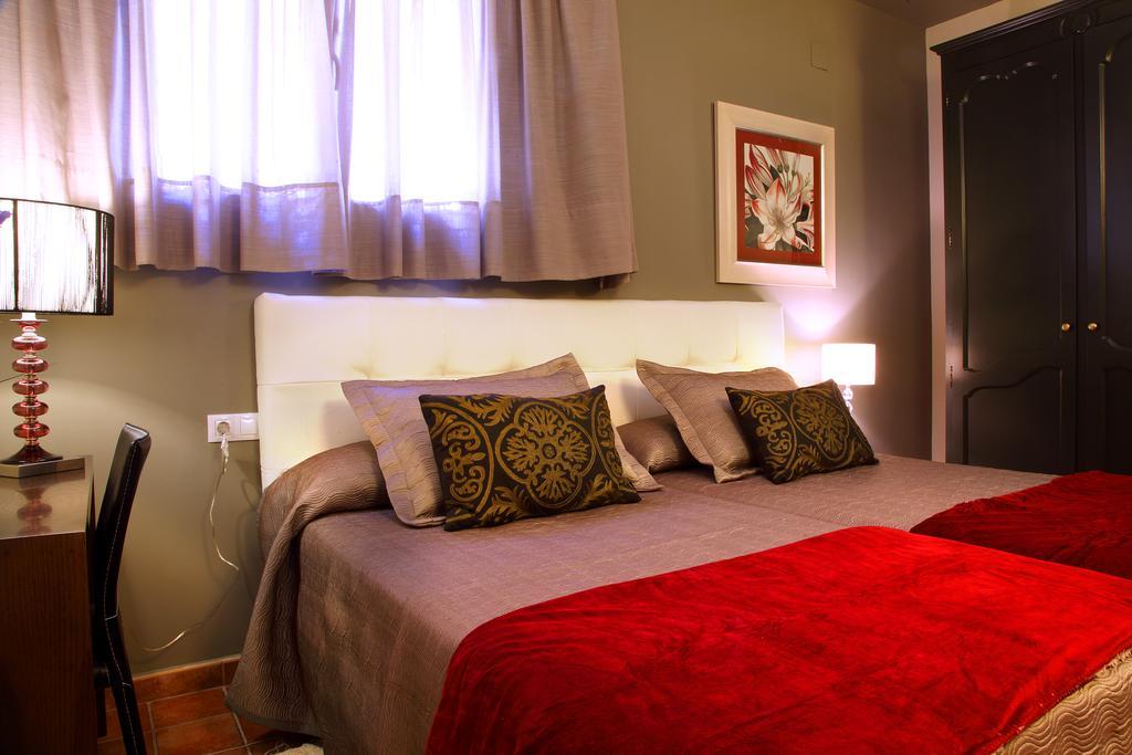 Apartamentos Casa Molinero Buera Chambre photo
